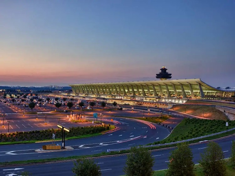 Dulles International Airport (IAD) Guide