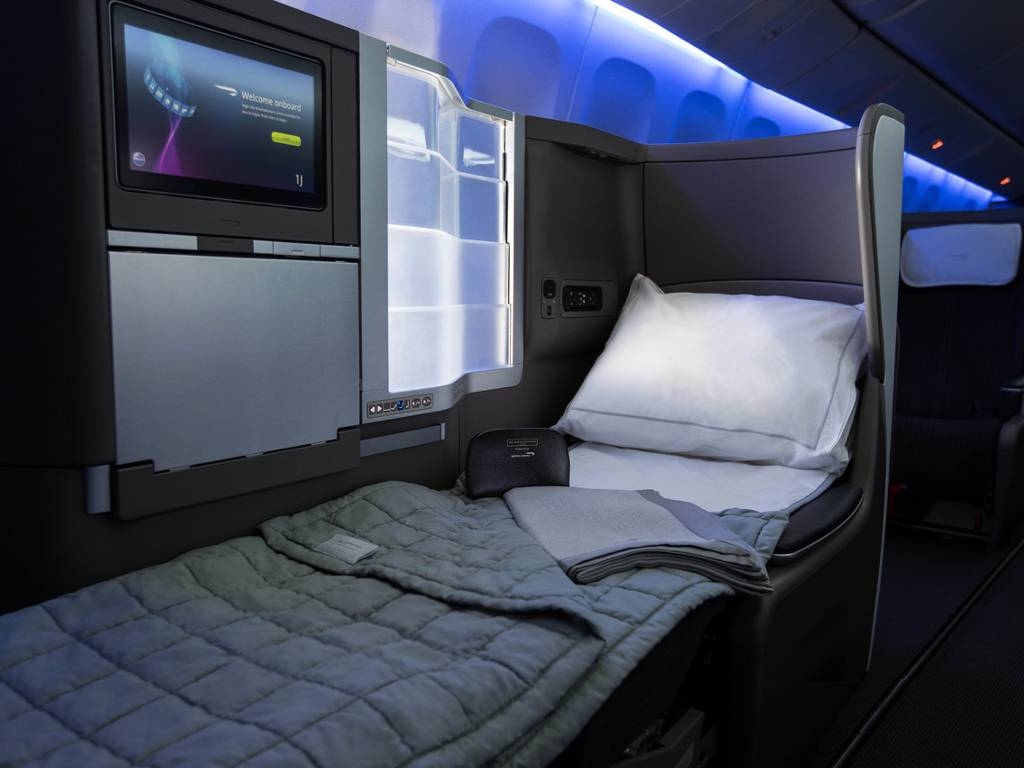 Business class seat in lie-flat mode on British Airways