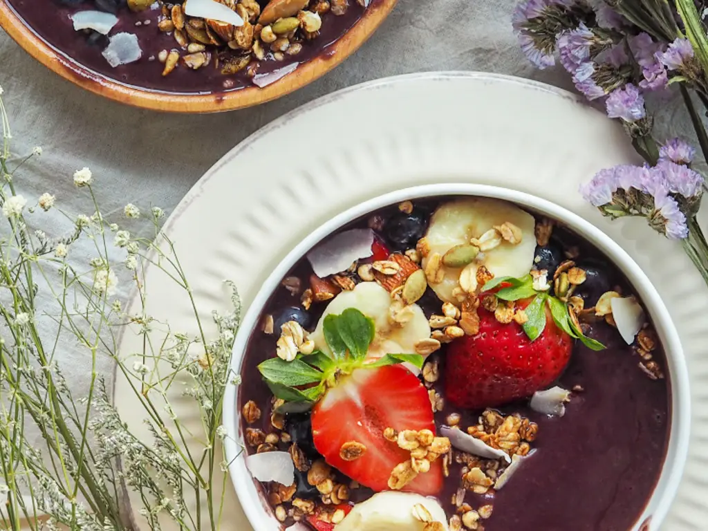 An açaí bowl
