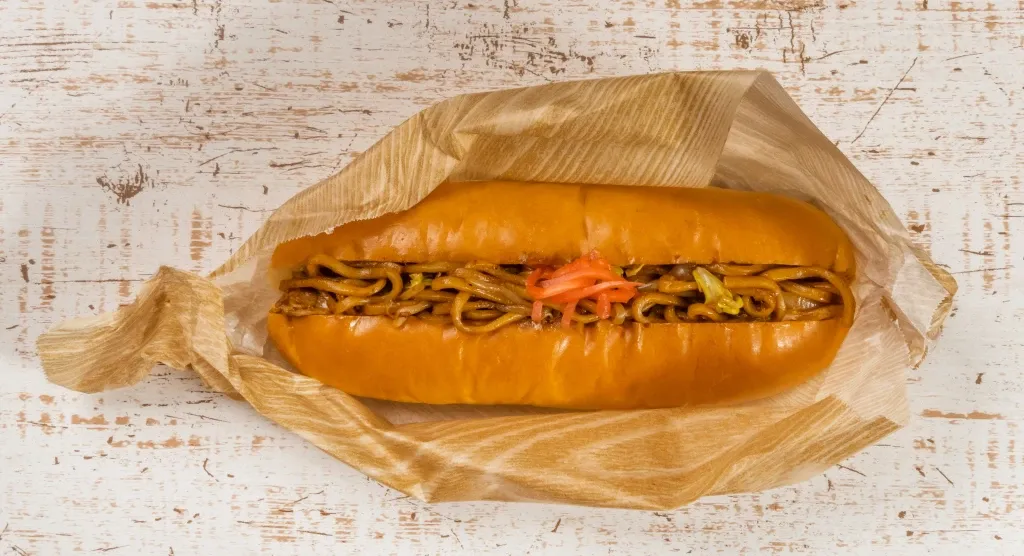 Tahiti's Chow Mein Sandwich: The Dish That Fuses the Island's French and Chinese Cultures
