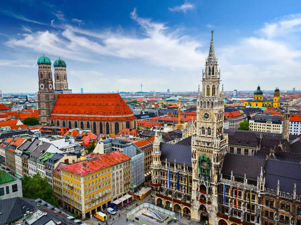 Layover in Munich: Your Guide to Quick and Memorable Adventures