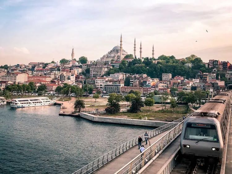 The Layover Guide to Istanbul 