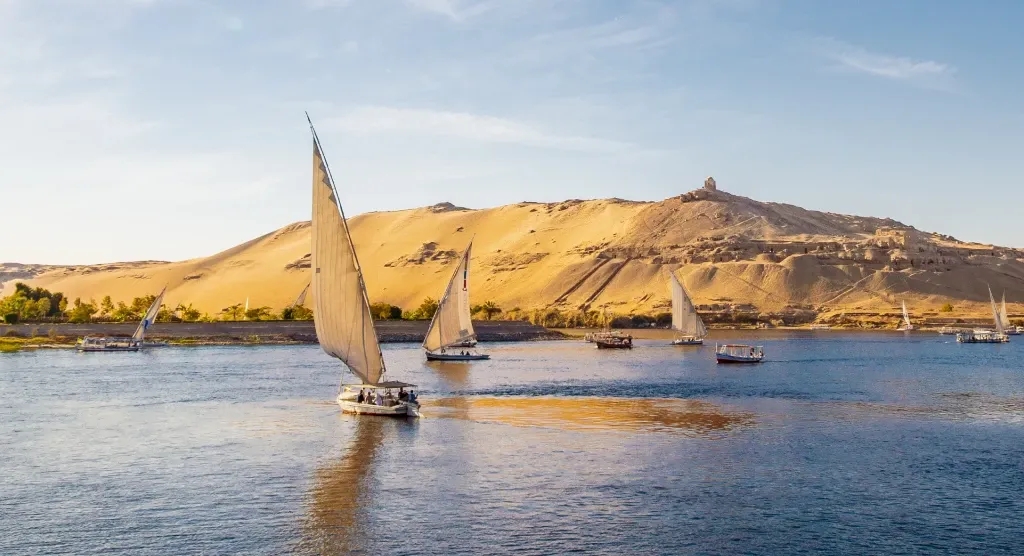 boats cruising the Nile
