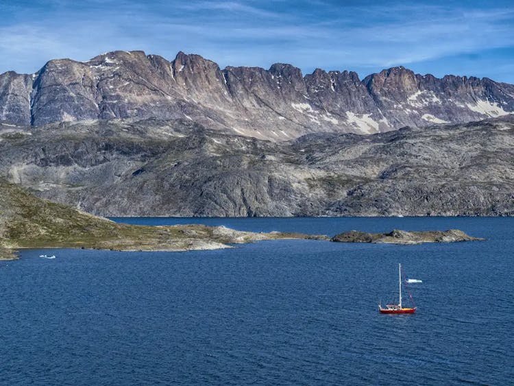 Air Greenland Announces New Route Between Canada and Greenland 