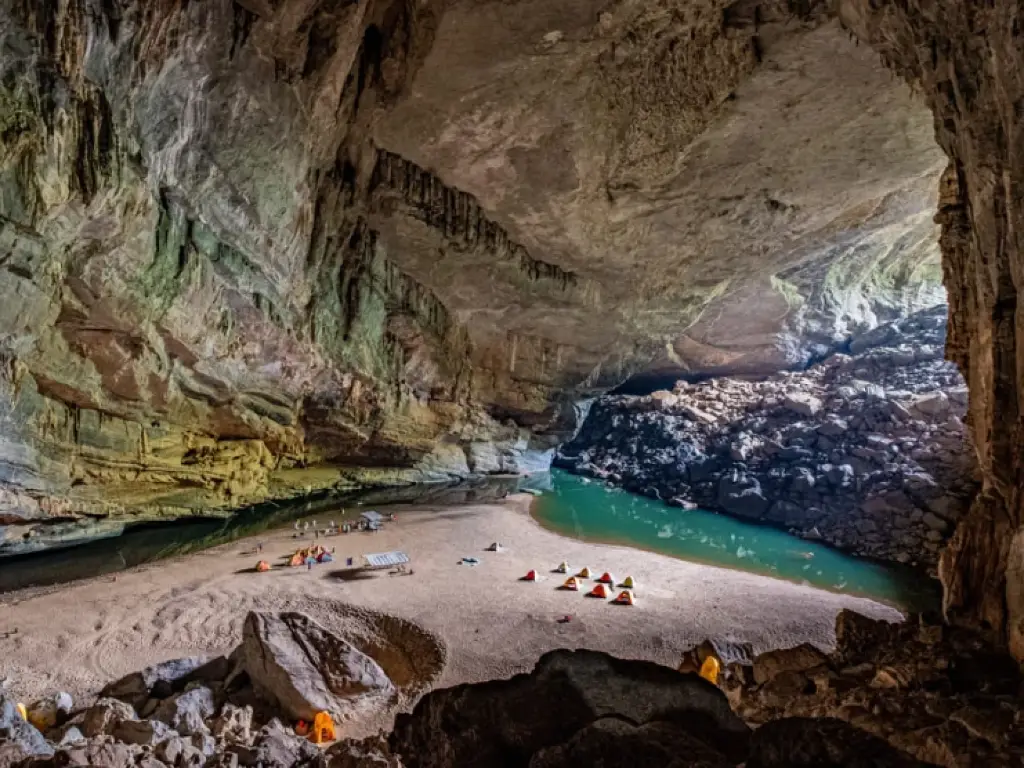 Hang En: The Massive Vietnamese Cave Where You Can Beach Camp