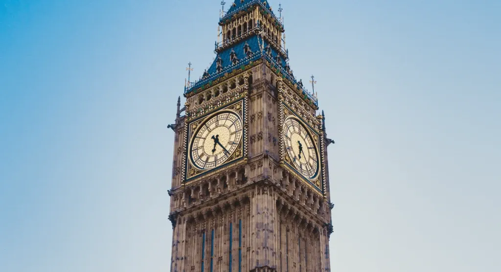 Getting Up Close to Big Ben in London