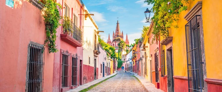 San Miguel de Allende: The Mexican Expat Hub Having an Artistic Revival