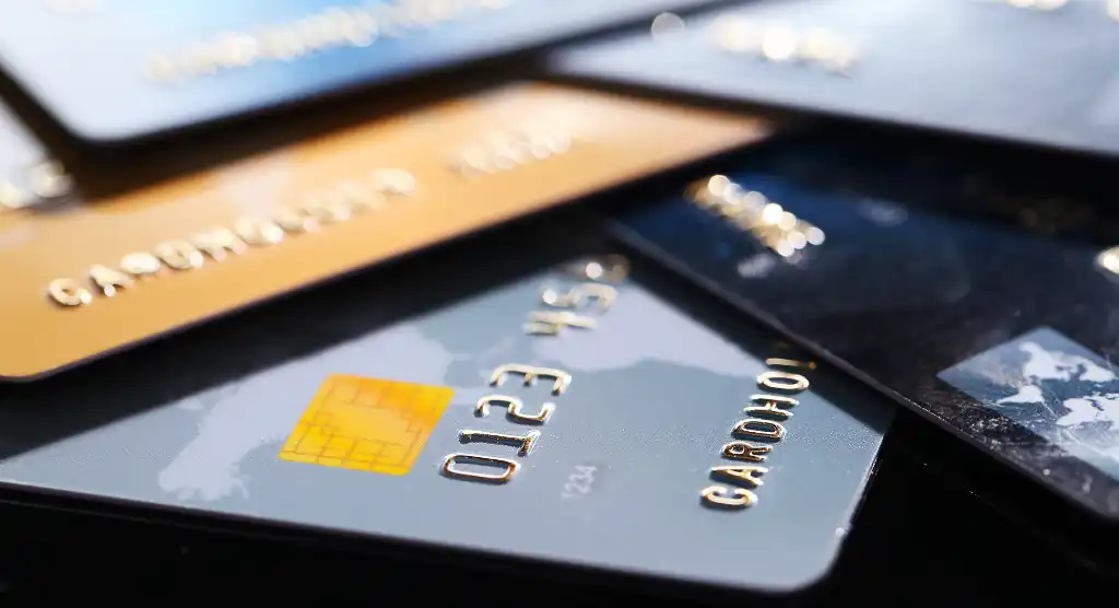 Best No-Annual-Fee Travel Credit Cards