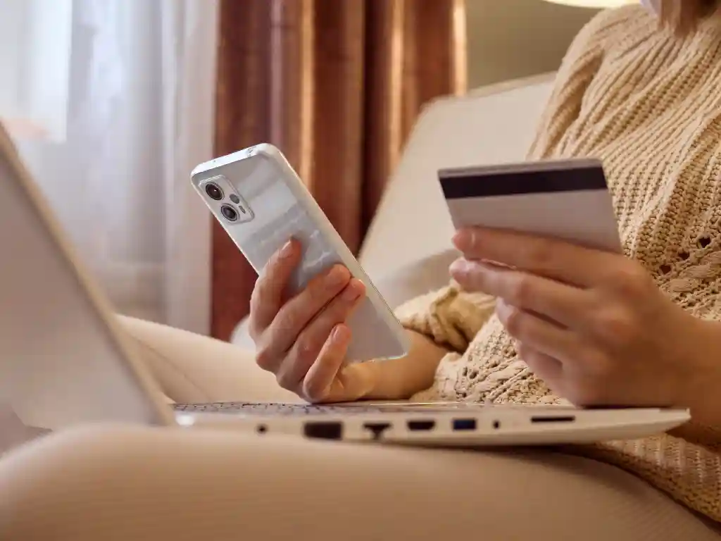 How Shopping Portals Help You Earn More Miles